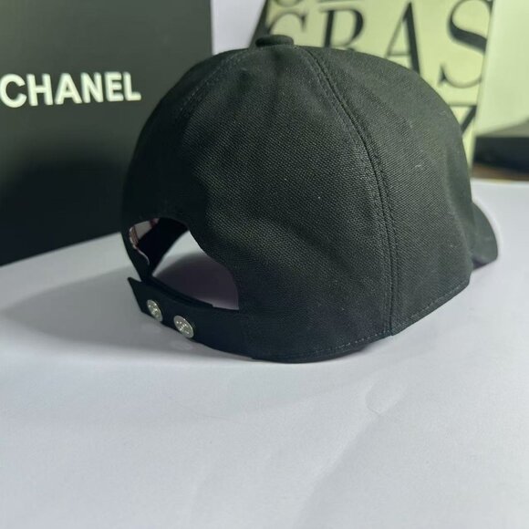 CHANEL Black Cap with Silver Logo - Picture 4 of 8